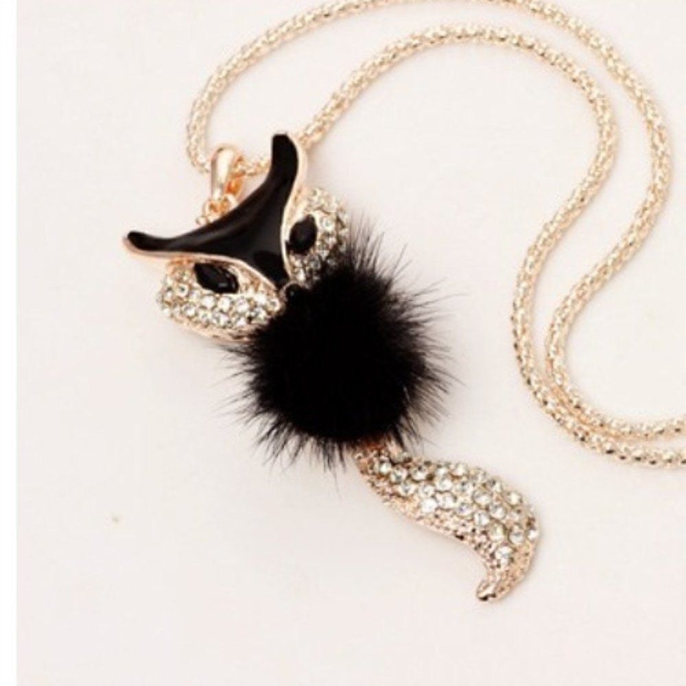 FOX RHINESTONE FEATHER NECKLACE 